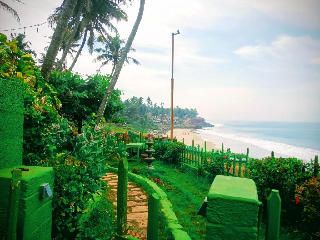 Mavila Beach Resort, Kerala's Heritage Temple Villa photo 4