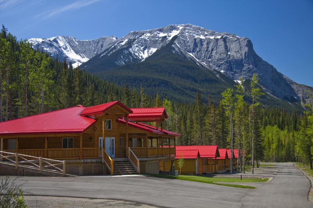Jasper East Cabins photo 2