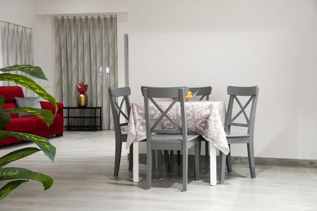 Mimi's Apartment in En Corts photo 2