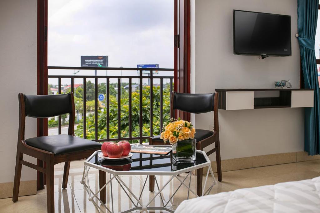 Airport Suites Hostel - Ha giang Loop Tour