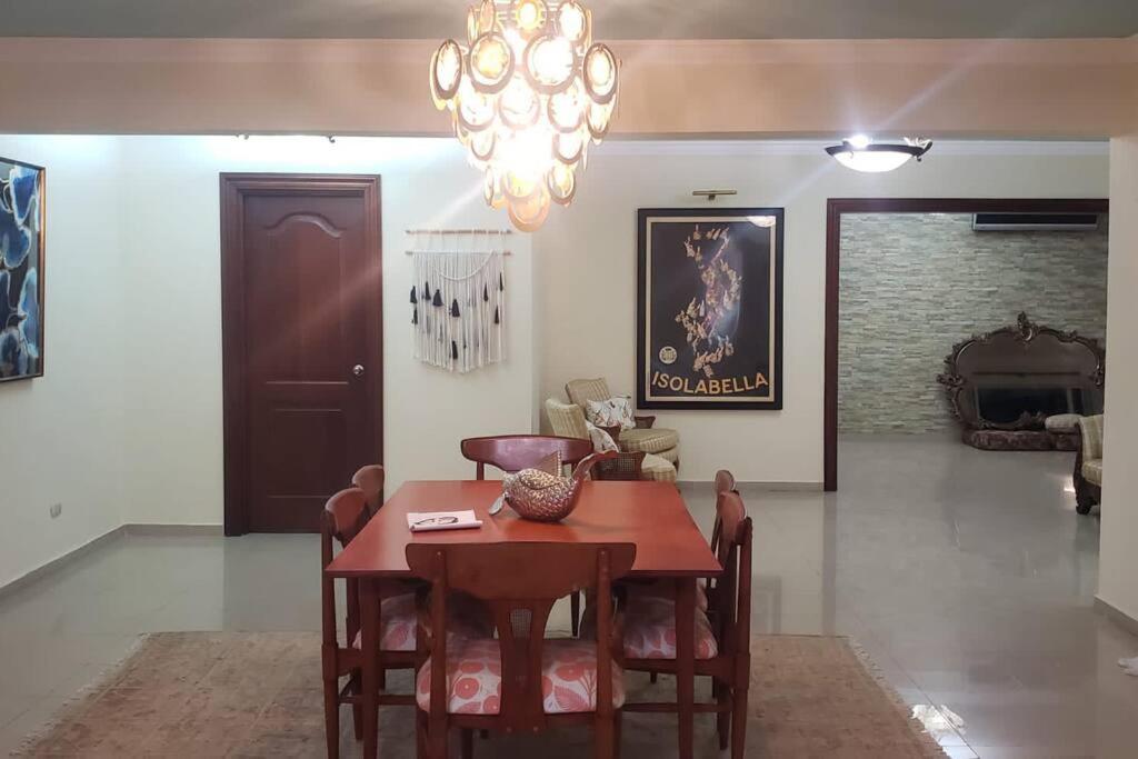 Casa Agate - 2 BR Condo w/Parking Gazcue photo 2