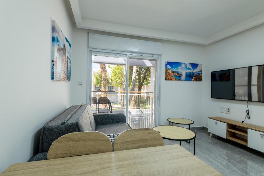 Kings suite at Royal Park Eilat photo 2