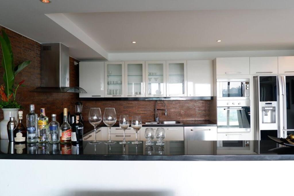 Kata Ocean View Condominium, Seaview & Luxury K12 photo 4