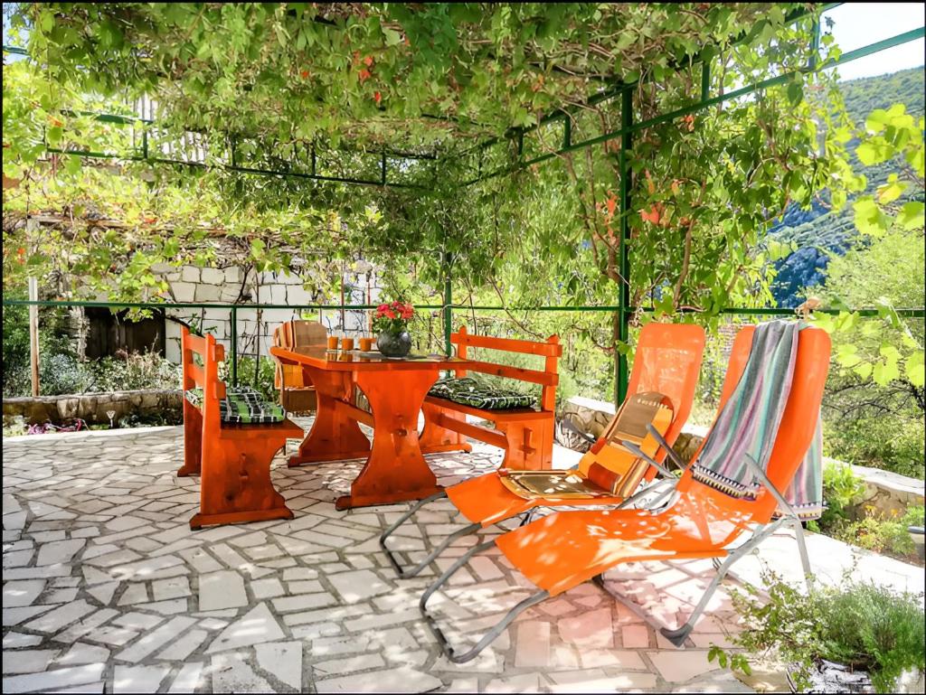 House Omis Podaspilje photo 1