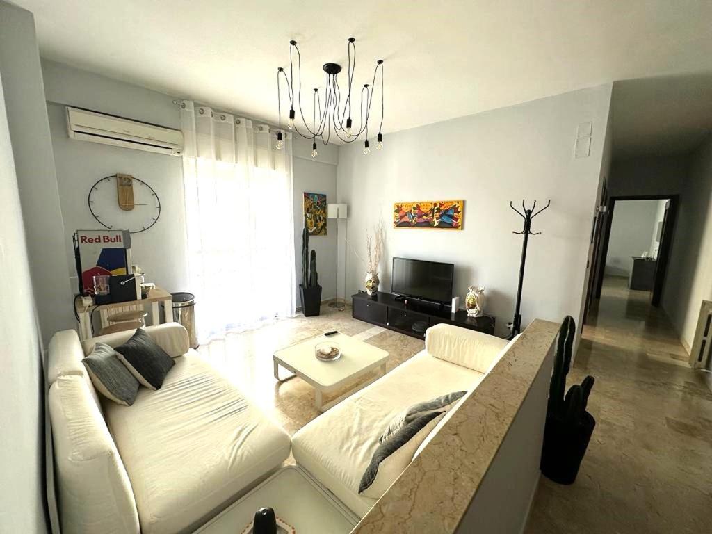 Sambatra home photo 1