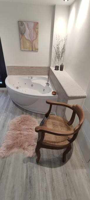 Precioso Apartamento 1 Hab con Bañera Hidromasaje photo 2