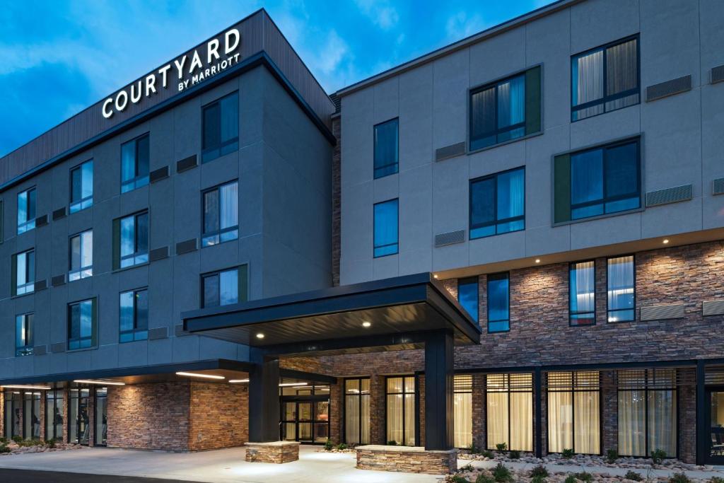 Courtyard by Marriott Colorado Springs North, Air Force Academy photo 1