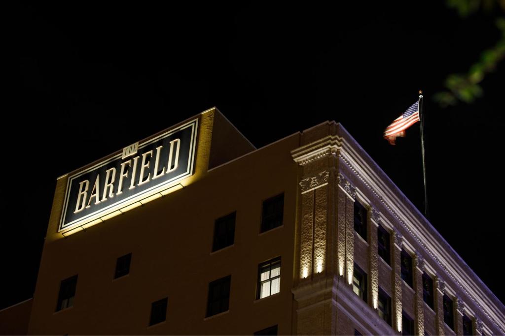 The Barfield, Autograph Collection photo 2