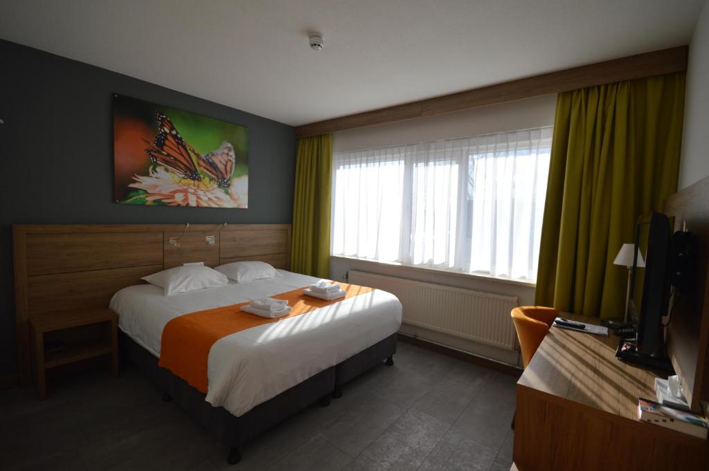Atlas Hotel Holiday Room Type - Standard Double Room