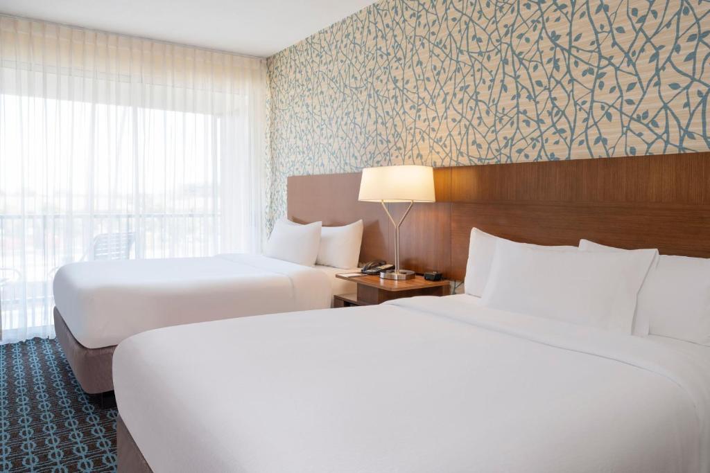 Fairfield Inn & Suites Los Angeles LAX/El Segundo image