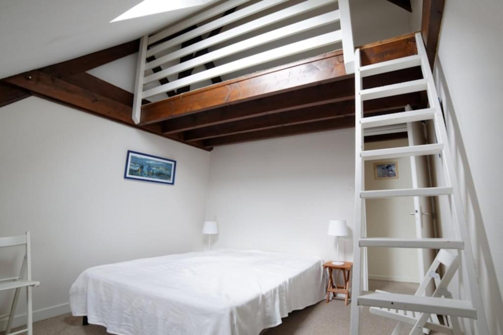 Apt with mezzanine in the heart of Vannes photo 4