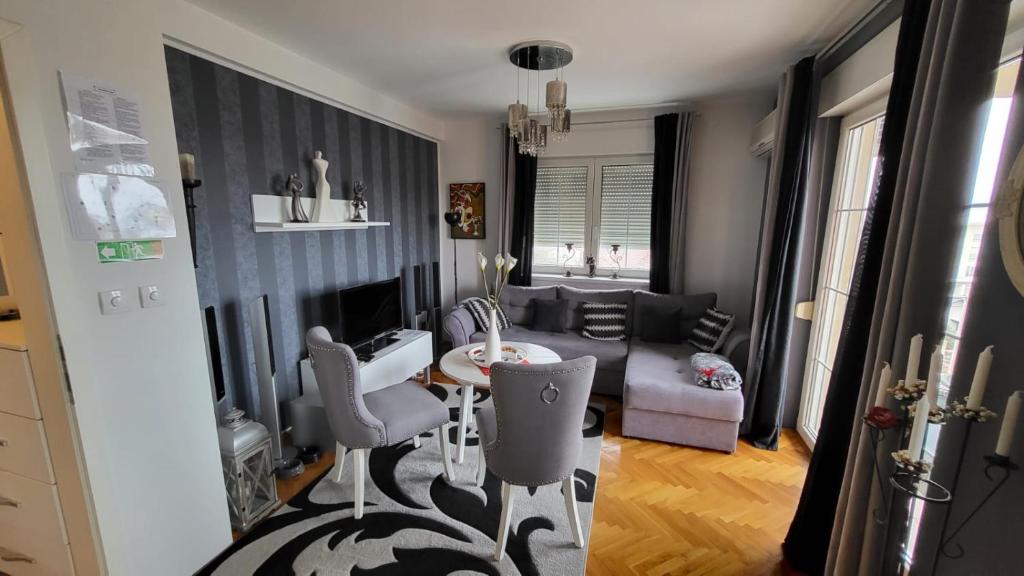 LEA-Lux Apartment photo 1