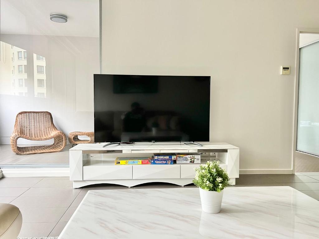 Charming One-Bed Apt in the Heart of Parramatta photo 4