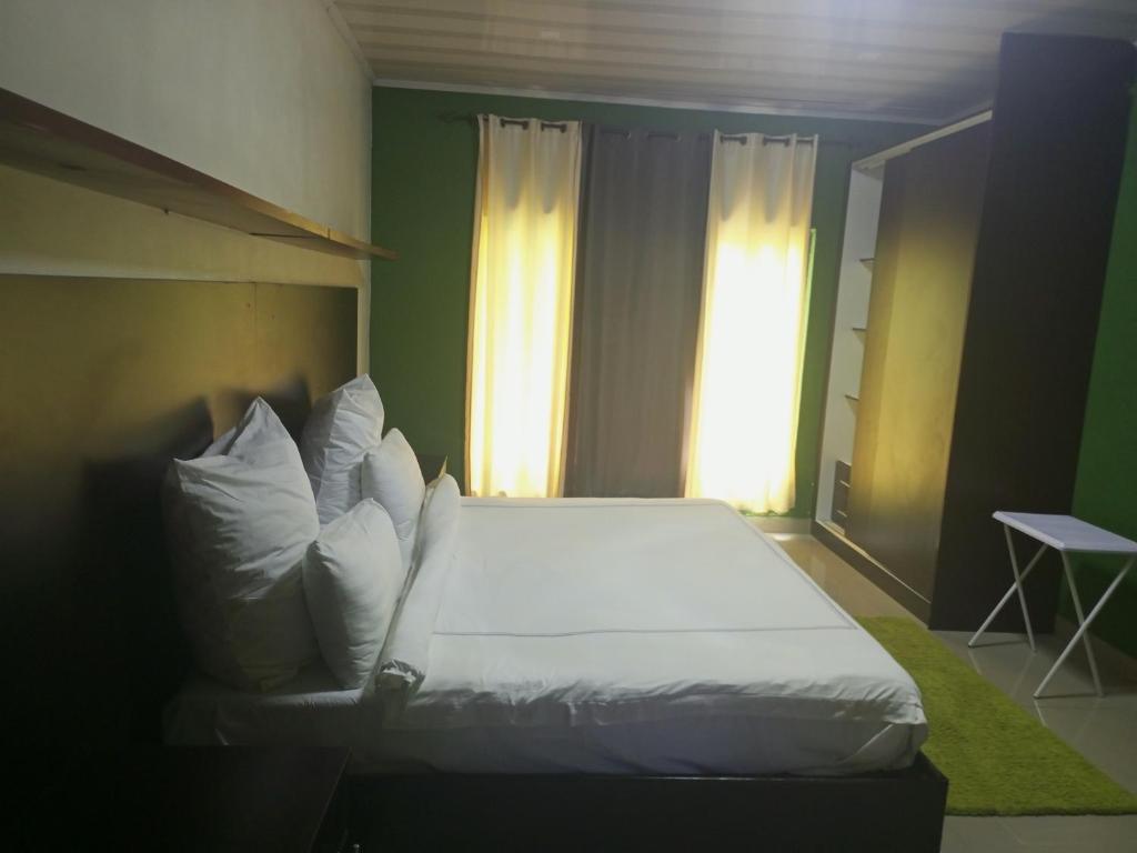 Fully Furnished Apartments