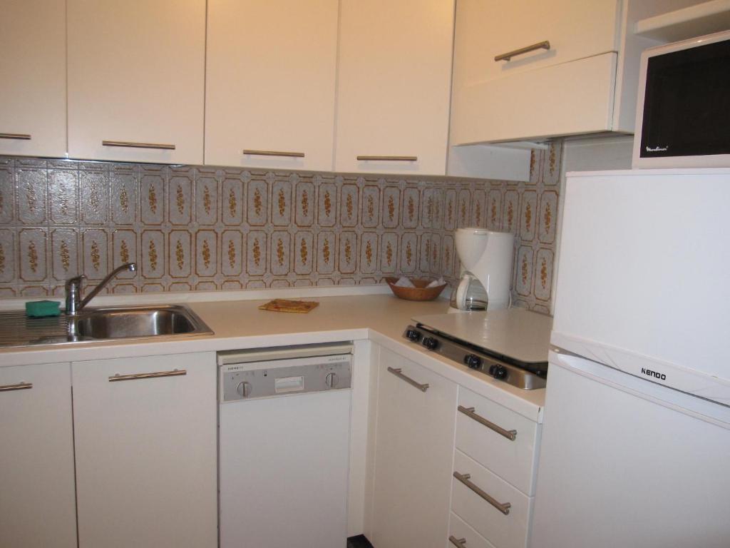 Modern flat with balcony and lift at Grado Pineta photo 4