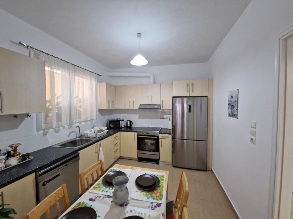 LiriKa's airport house photo 3