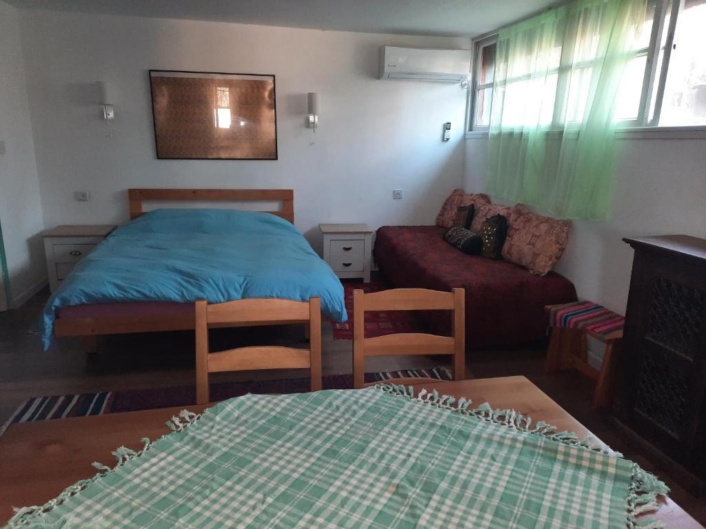 הבית הירוק - Green House photo 1
