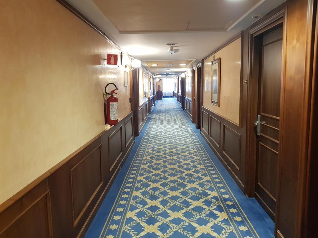 Santa Barbara Hotel photo 4