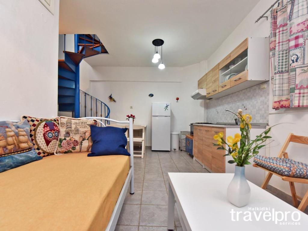 Alkiviadis Maisonette by TravelPro Services - Portaria Beach photo 1