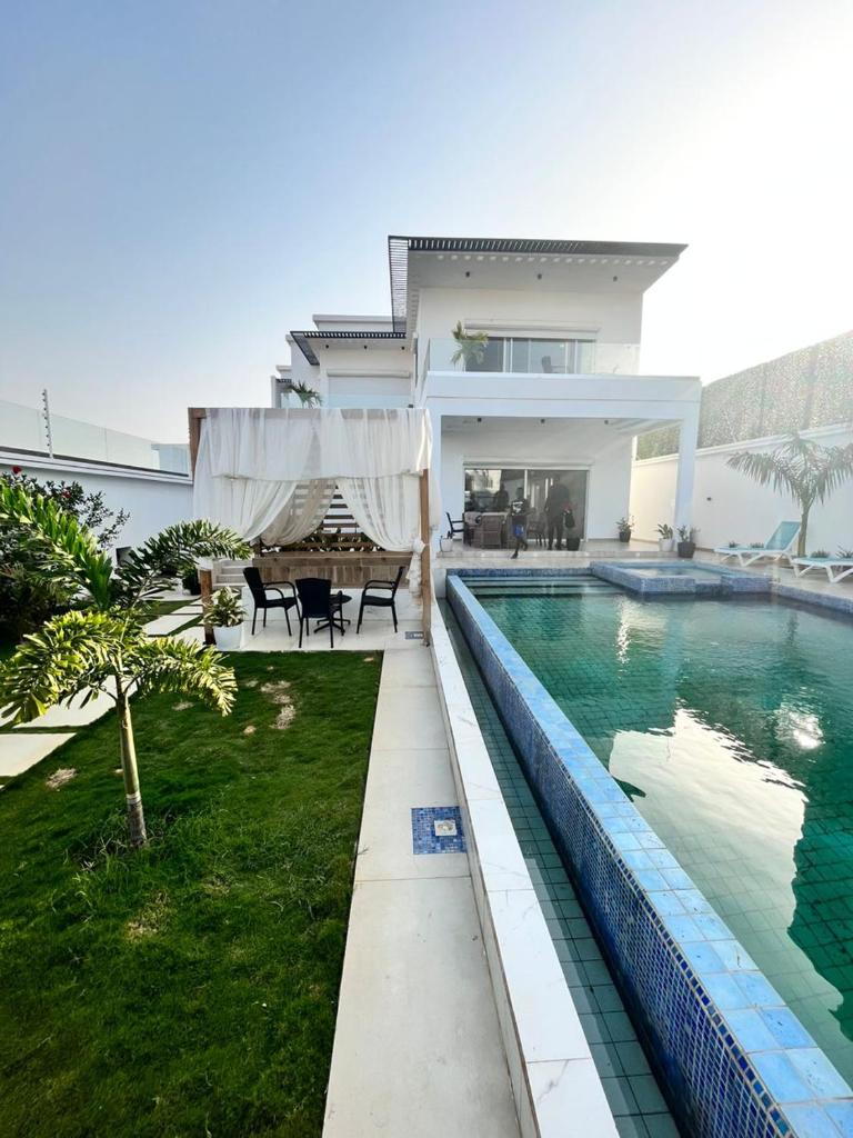 Diamond House