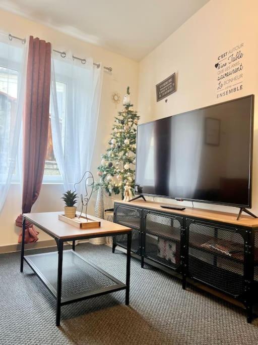 Jolie maison 2 chambres - CLIM MOBILE - TV - Proche d un lac photo 4