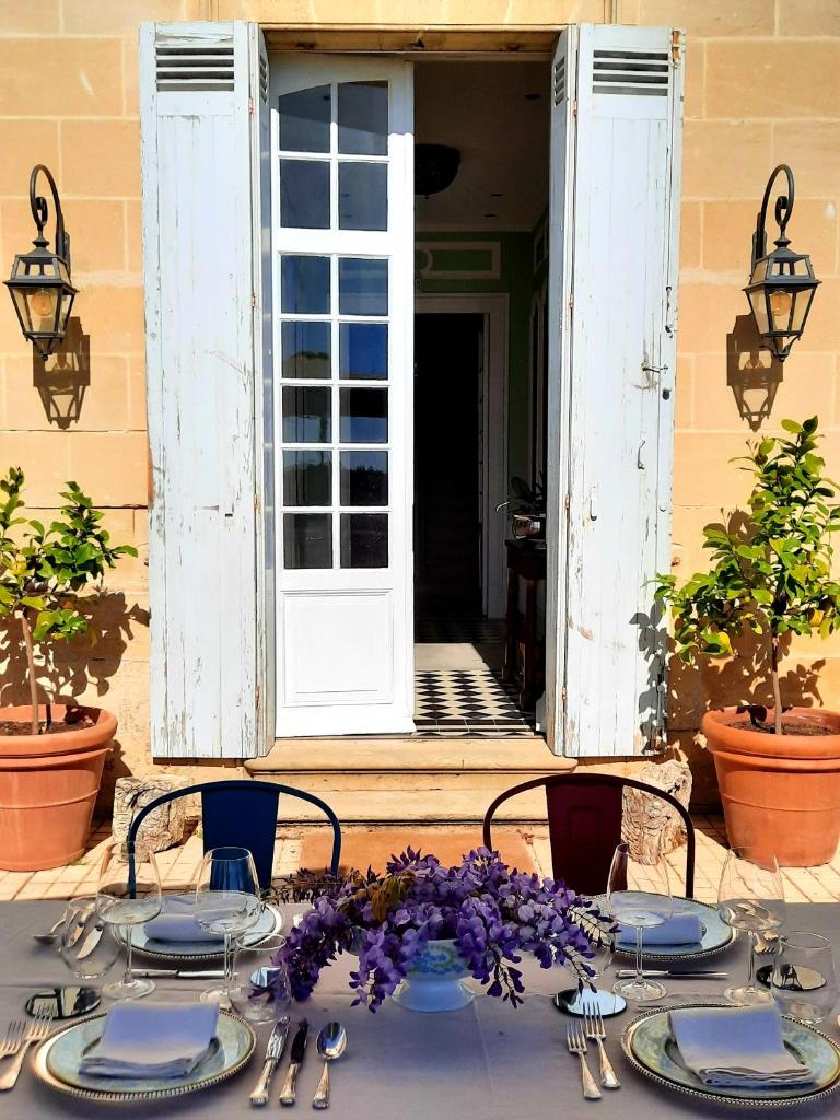 Chateau Tanesse de Tourny photo 2