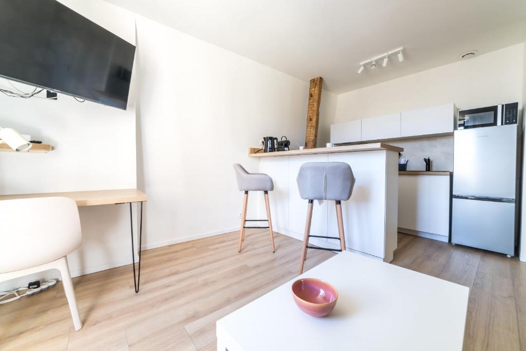 MIALET 4 - Charmant appartement- 1 Chambre photo 3