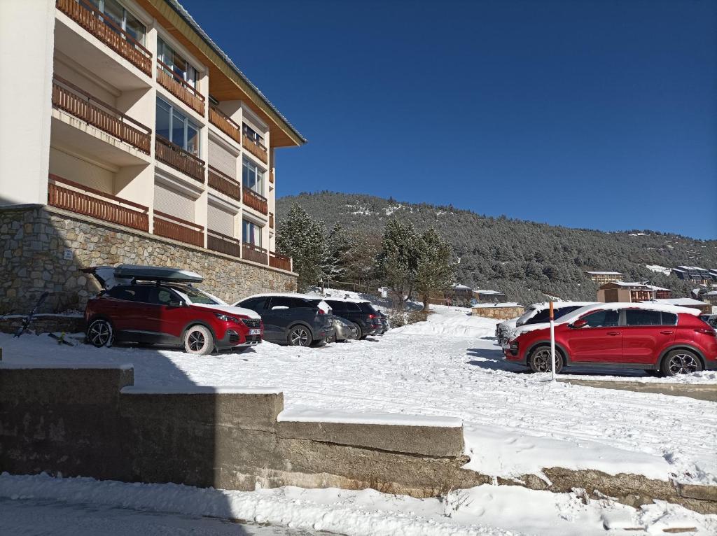 "Les Lupins 10"-Studio cabine-Parking privé-100m télécabine-Vue lac, montagne, village photo 4