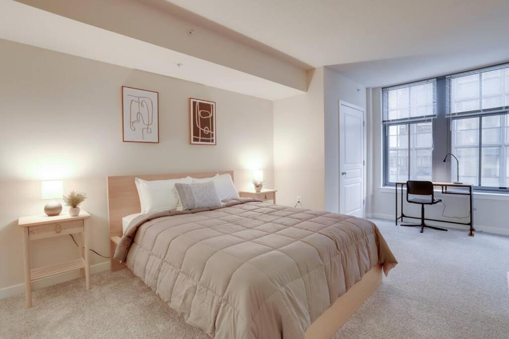 Wonderful 2 BR Condo At Pentagon City with Gym photo 2