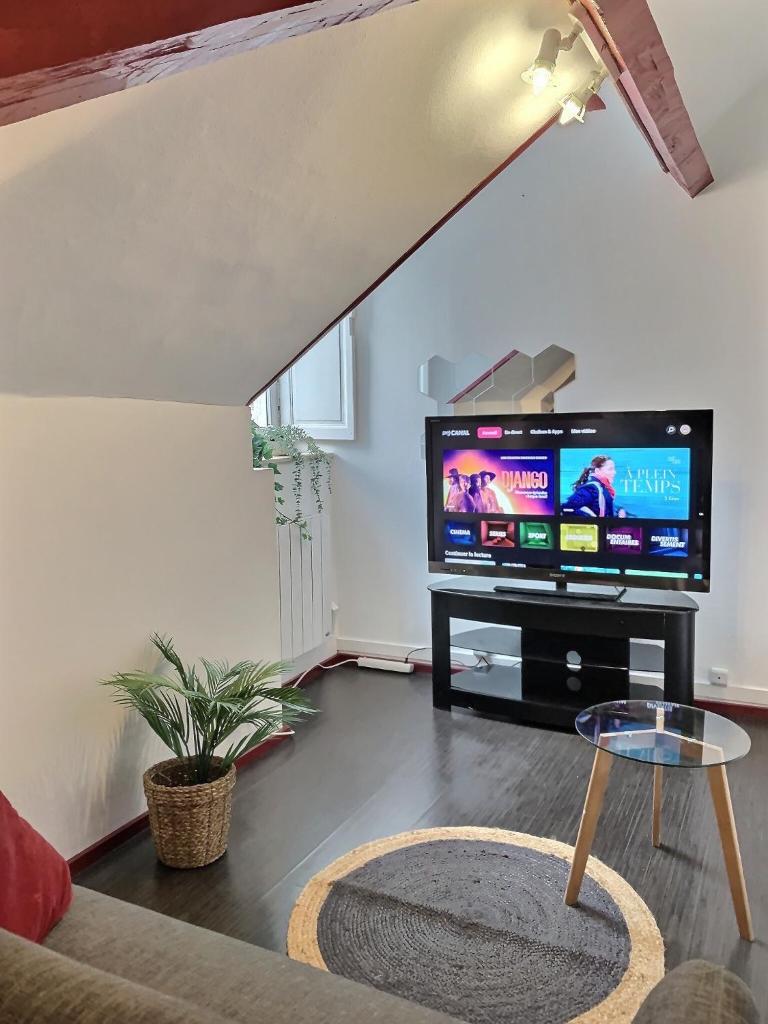WONDERHOST, au calme en hypercentre avec parking photo 1