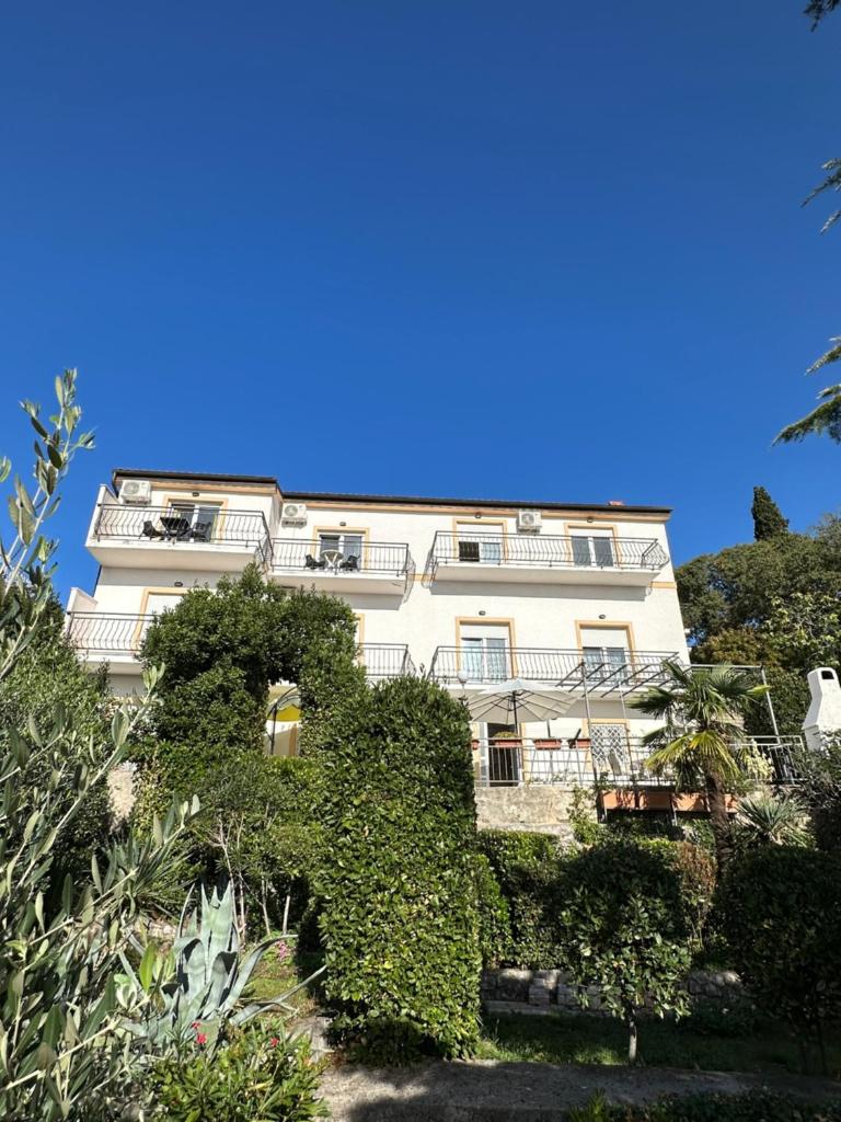 Apartments Badnje photo 1