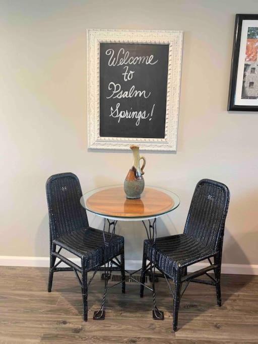 Beautiful, well-stocked home - sleeps 7! photo 3