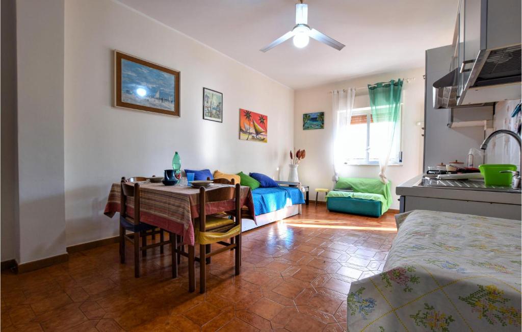 Amazing Apartment In Riposto With Wifi And 1 Bedrooms photo 1