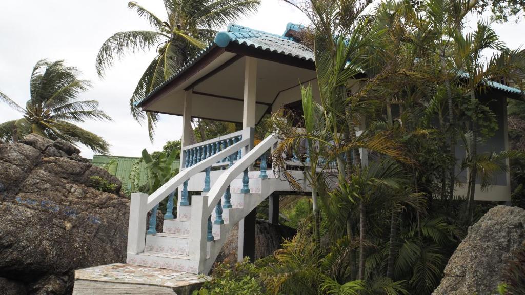 Dragon Hut Resort photo 2