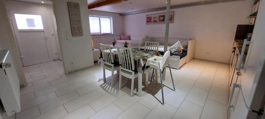 Ferienwohnung/Monteurzimmer auf dem Bauernhof photo 2