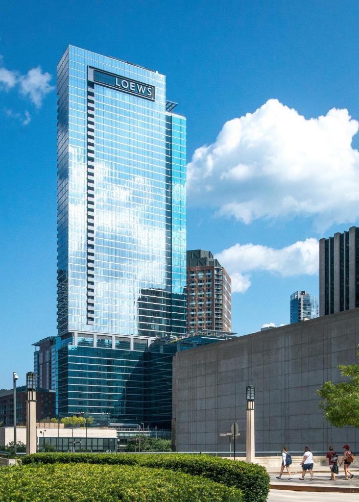 Loews Chicago Hotel image