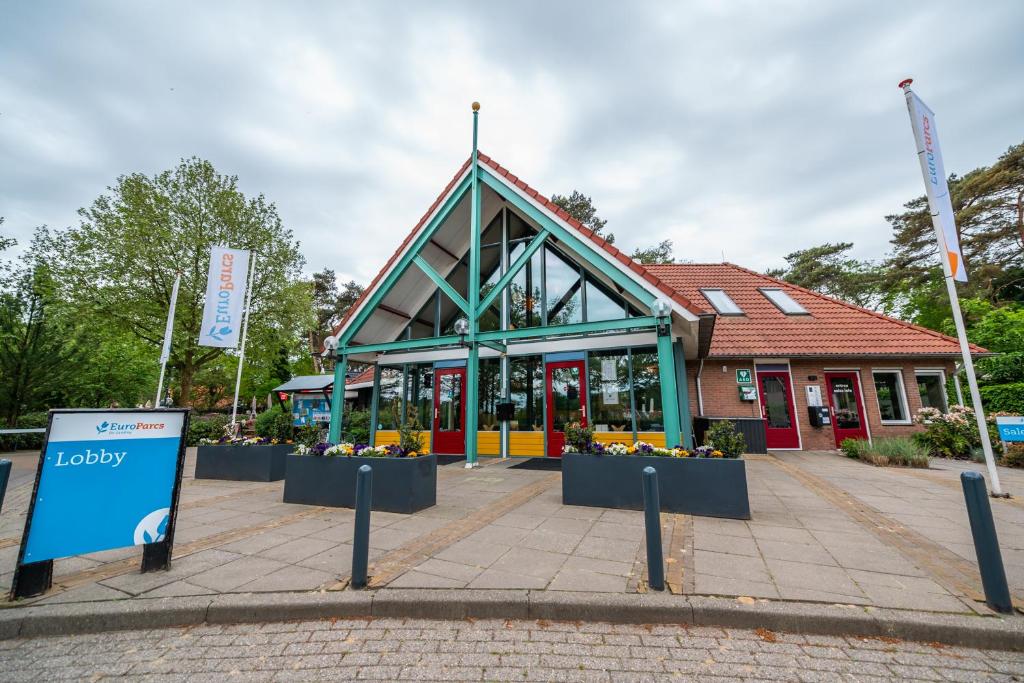 Comfort Rooms by EuroParcs de Zanding photo 1