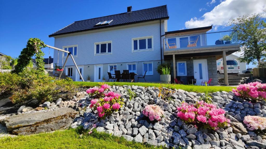 Apartment Ulsteinvik photo 1