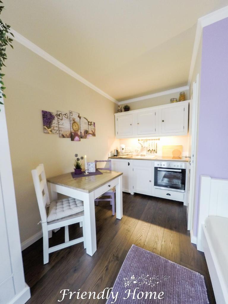 Friendly Home - Doppelappartement "Purple" Köln Bonn Phantasialand photo 4