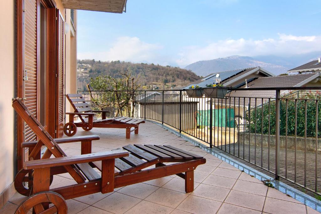 Madonnina terrace e garden photo 1
