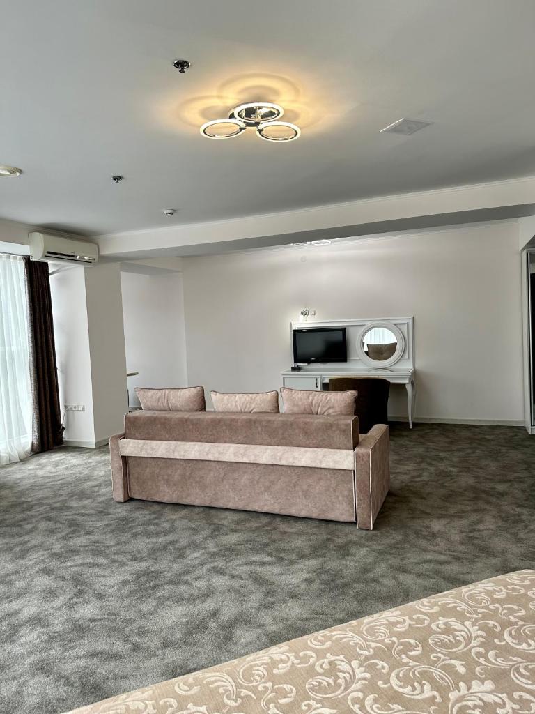 Mark Plaza Hotel photo 3