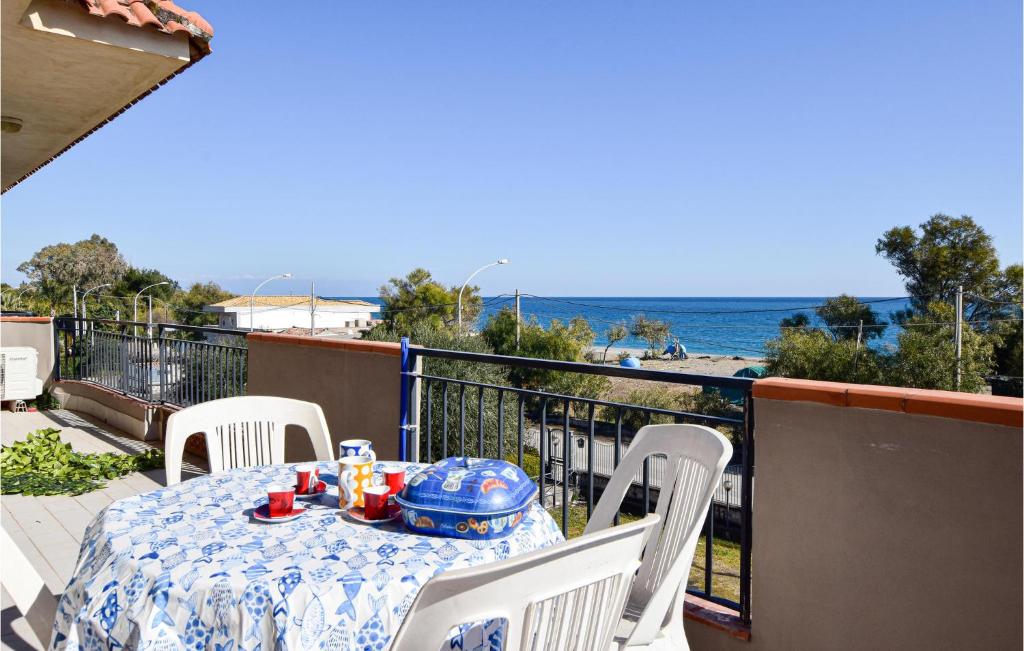 Amazing Apartment In Mascali With Wifi And 2 Bedrooms