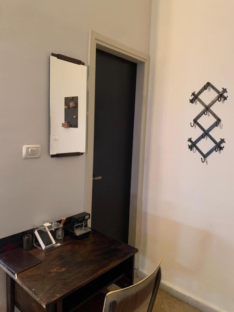 REENE Boutique Suites The Private Room Suite - Tap to explore photos