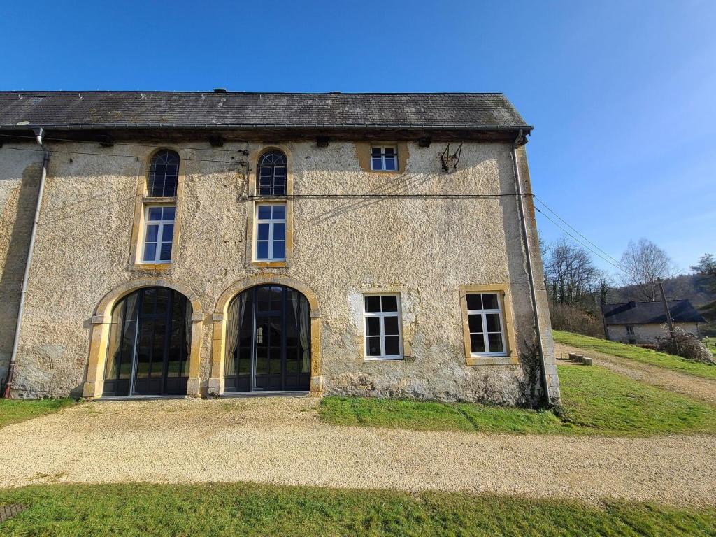 Family-friendly accommodation in the forges of Orval opposite the abbey photo 1