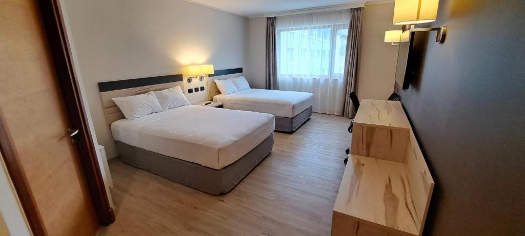 Hotel Diego de Almagro Castro photo 1