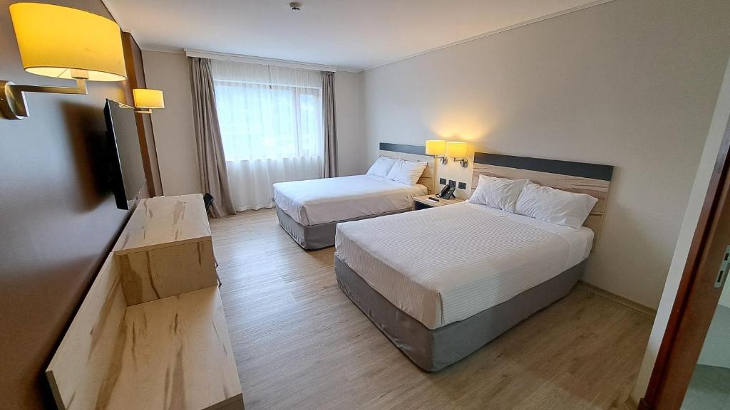 Hotel Diego de Almagro Castro photo 3
