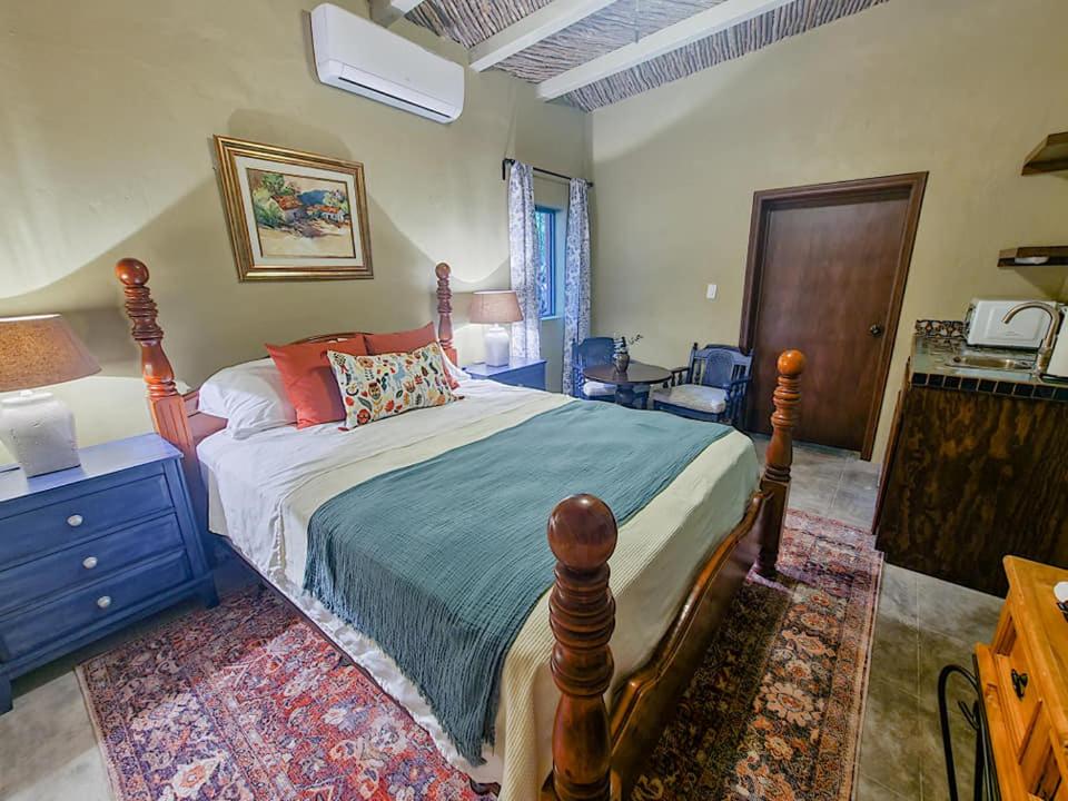 La Quinta en Alamos photo 3
