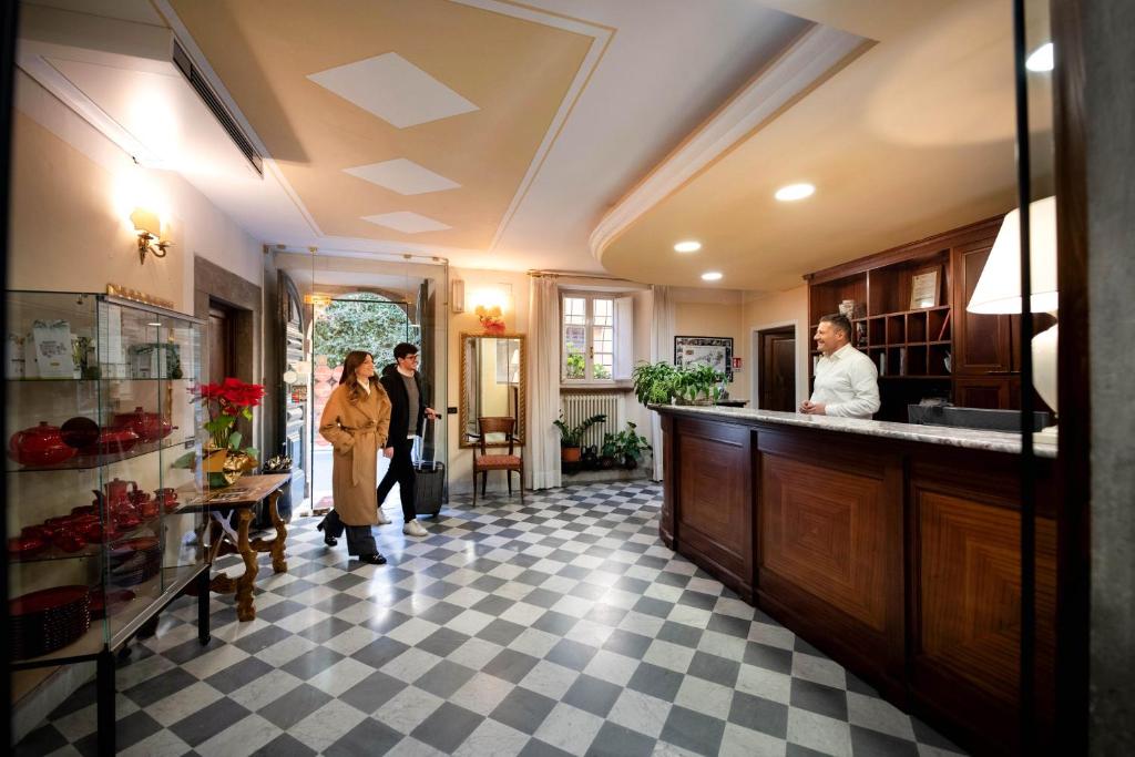 Park Hotel Regina - with air-condition and pool photo 1
