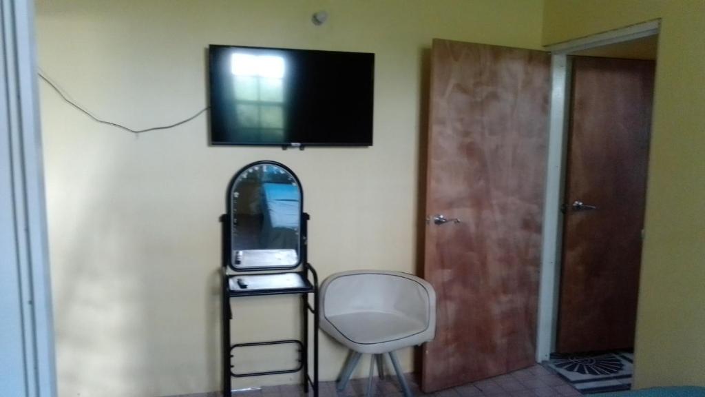 City View Accomodations Apt 2 photo 4