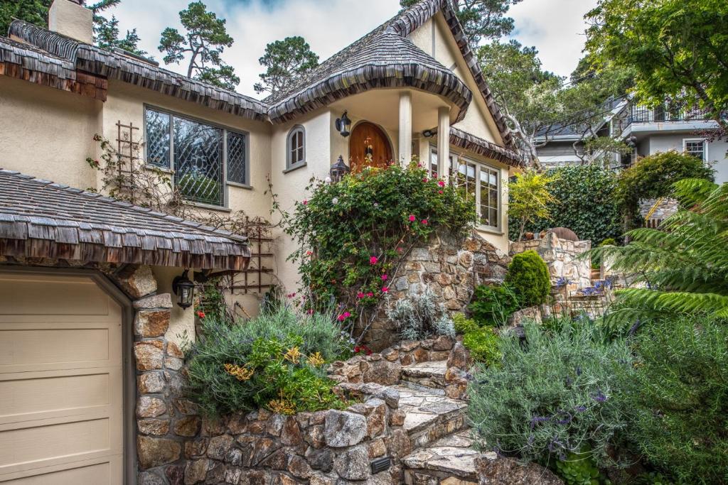 3770 Stone's Throw home photo 3